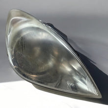 Laden Sie das Bild in den Galerie-Viewer, Frontscheinwerfer Hyundai I20 92102-1J0XX Rechts Scheinwerfer Headlight