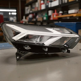 Frontscheinwerfer Dacia Sandero 260107978R Full LED Rechts Headlight