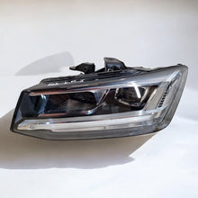 Laden Sie das Bild in den Galerie-Viewer, Frontscheinwerfer Audi Q2 81A941033 Links Scheinwerfer Headlight