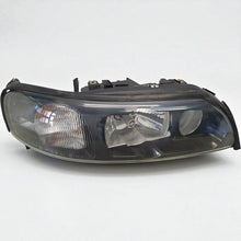 Laden Sie das Bild in den Galerie-Viewer, Frontscheinwerfer Volvo S60 V70 II 30655906 Xenon Rechts Scheinwerfer Headlight SCH2345923006wm