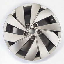 Load image into Gallery viewer, 1x Alufelge 17 Zoll 7.5" 5x112 51ET Glanz Silber 5H0601025C VW Golf Rim Wheel FEL4535512086iz