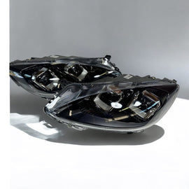 Frontscheinwerfer Ford Kuga LV4B-13E017-AN LV4B-13E016-AN Rechts oder Links SCH2811775437ec