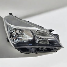 Load image into Gallery viewer, Frontscheinwerfer Toyota Yaris SPP7265 LED Rechts Scheinwerfer Headlight