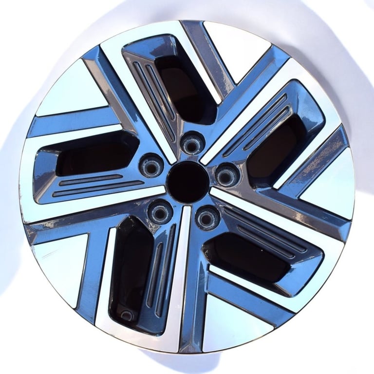 1x Alufelge 17 Zoll 7.0" 5x114.3 50ET Glanz Grau 52910-DD100 Hyundai Kona Mg