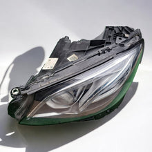 Laden Sie das Bild in den Galerie-Viewer, Frontscheinwerfer Mercedes-Benz W213 A2139061704KZ LED Links Headlight SCH4756103938sa