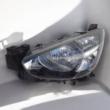Laden Sie das Bild in den Galerie-Viewer, Frontscheinwerfer Mazda III Links Scheinwerfer Headlight
