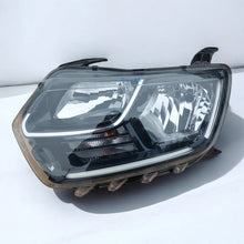 Laden Sie das Bild in den Galerie-Viewer, Frontscheinwerfer Dacia Duster 260609367 Links Scheinwerfer Headlight