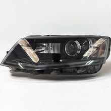 Laden Sie das Bild in den Galerie-Viewer, Frontscheinwerfer Skoda Octavia III 5E1941015B Links Scheinwerfer Headlight SCH3350452255zi