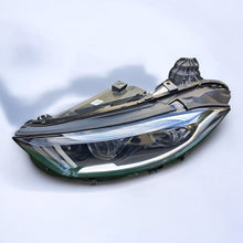 Laden Sie das Bild in den Galerie-Viewer, Frontscheinwerfer Mercedes-Benz Cls A2579069300 Links Scheinwerfer Headlight