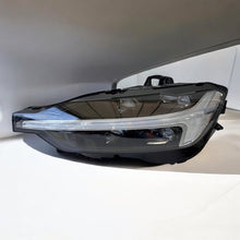 Load image into Gallery viewer, Frontscheinwerfer Volvo Xc60 II 32404705 Links Scheinwerfer Headlight SCH8447076464sf