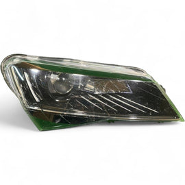 Frontscheinwerfer Skoda Superb III 3V1941016B Xenon Rechts Headlight