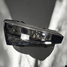 Laden Sie das Bild in den Galerie-Viewer, Frontscheinwerfer Skoda Scala 657941016 LED Rechts Scheinwerfer Headlight SCH3604616197vr