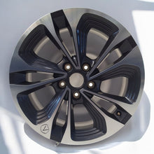 Load image into Gallery viewer, 2x Alufelge 17 Zoll 7.0&quot; 5x114.3 44ET Glanz 403009897R Mg Rim Wheel