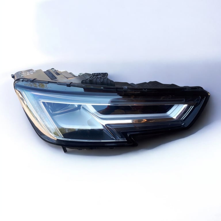 Frontscheinwerfer Audi A4 B9 8W0941034A Rechts Scheinwerfer Headlight