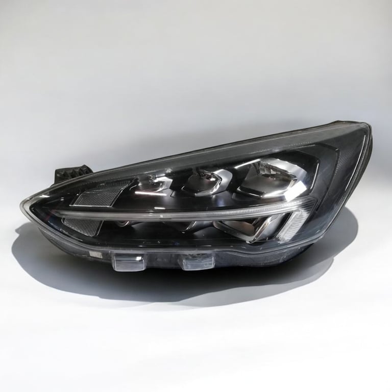 Frontscheinwerfer Ford Focus JX7B13E015CE Links Scheinwerfer Headlight