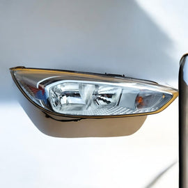 Frontscheinwerfer Ford Focus F1EB-13W029-AEW Rechts Scheinwerfer Headlight