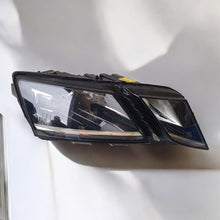 Laden Sie das Bild in den Galerie-Viewer, Frontscheinwerfer Skoda Octavia III 5E1941016D LED Rechts Scheinwerfer Headlight SCH8450519839wr
