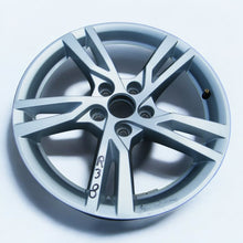 Load image into Gallery viewer, 1x Alufelge 17 Zoll 7.5&quot; 5x112 43ET Glanz Silber 8T0601025B Audi Rim Wheel