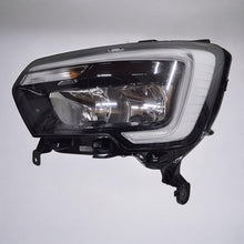 Load image into Gallery viewer, Frontscheinwerfer Renault Master 260607867R Links Scheinwerfer Headlight