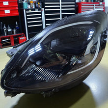 Laden Sie das Bild in den Galerie-Viewer, Frontscheinwerfer Ford Puma L1TB-13E015-GK LED Links Scheinwerfer Headlight SCH3784758032am