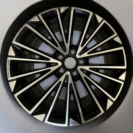 1x Alufelge 18 Zoll 8.0