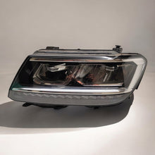 Laden Sie das Bild in den Galerie-Viewer, Frontscheinwerfer VW Tiguan 5NB941035D LED Links Scheinwerfer Headlight