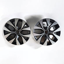 Load image into Gallery viewer, 1x Alufelge 17 Zoll 7.0&quot; 5x114.3 403009172R Renault Captur Ii Rim Wheel