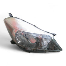 Laden Sie das Bild in den Galerie-Viewer, Frontscheinwerfer Toyota Yaris Rechts Scheinwerfer Headlight SCH6833585475xw