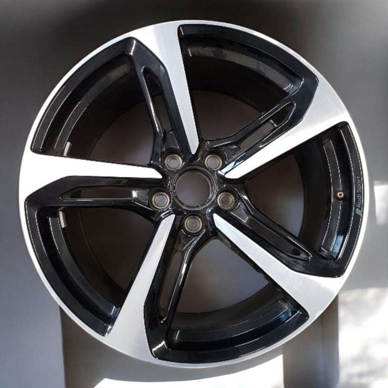 1x Alufelge 19 Zoll 9.0" 5x112 52ET 8S0601025 Audi Tt Rim Wheel FEL8725166891yt