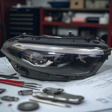 Laden Sie das Bild in den Galerie-Viewer, Frontscheinwerfer Mercedes-Benz W177 1779065804 LED Rechts Headlight SCH9473993398yc