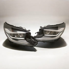 Frontscheinwerfer Toyota Aygo X 0H-33 Ein Stück (Rechts oder Links) Headlight