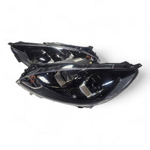 Laden Sie das Bild in den Galerie-Viewer, Frontscheinwerfer Ford Kuga I LV4B-13W030-AK LV4B-13W029AK LED Ein Satz SCH1724855361wv