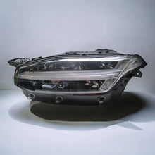 Laden Sie das Bild in den Galerie-Viewer, Frontscheinwerfer Volvo Xc90 II 31656994 Links Scheinwerfer Headlight