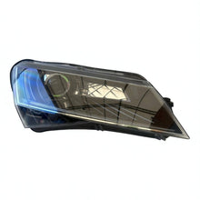 Laden Sie das Bild in den Galerie-Viewer, Frontscheinwerfer Skoda Superb 3V1941016A Xenon Rechts Scheinwerfer Headlight