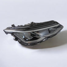 Laden Sie das Bild in den Galerie-Viewer, Frontscheinwerfer VW Golf VIII 5H1941006C LED Rechts Scheinwerfer Headlight