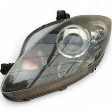 Laden Sie das Bild in den Galerie-Viewer, Frontscheinwerfer Seat Toledo III 1P1941007A LED Ein Stück (Rechts oder Links)