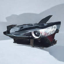 Load image into Gallery viewer, Frontscheinwerfer Mazda Cx30 LED Links Scheinwerfer Headlight