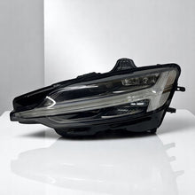 Laden Sie das Bild in den Galerie-Viewer, Frontscheinwerfer Volvo Xc60 II Links Scheinwerfer Headlight