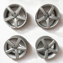 Laden Sie das Bild in den Galerie-Viewer, 4x Alufelge 16 Zoll 6.5" 5x112 42ET Glanz Silber 3AA071496 VW Passat Jetta FEL2760861311aa