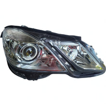 Laden Sie das Bild in den Galerie-Viewer, Frontscheinwerfer Mercedes-Benz W212 A21282021039 Xenon Rechts Headlight SCH6849271290yj