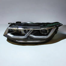 Laden Sie das Bild in den Galerie-Viewer, Frontscheinwerfer VW Tiguan 5NB941081H Links Scheinwerfer Headlight