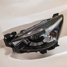Load image into Gallery viewer, Frontscheinwerfer Mazda 2 D09K-51040 Full LED Links Scheinwerfer Headlight