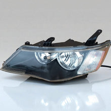 Laden Sie das Bild in den Galerie-Viewer, Frontscheinwerfer Mitsubishi Colt VI Outlander II Ein Stück (Rechts oder Links)