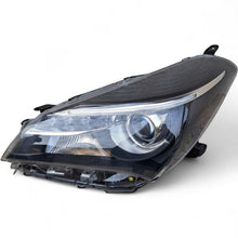 Load image into Gallery viewer, Frontscheinwerfer Toyota Yaris LED Ein Stück (Rechts oder Links) Headlight