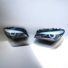 Load image into Gallery viewer, Frontscheinwerfer BMW 7 F01 F02 7182149 Xenon Ein Stück (Rechts oder Links) SCH4993601813sl
