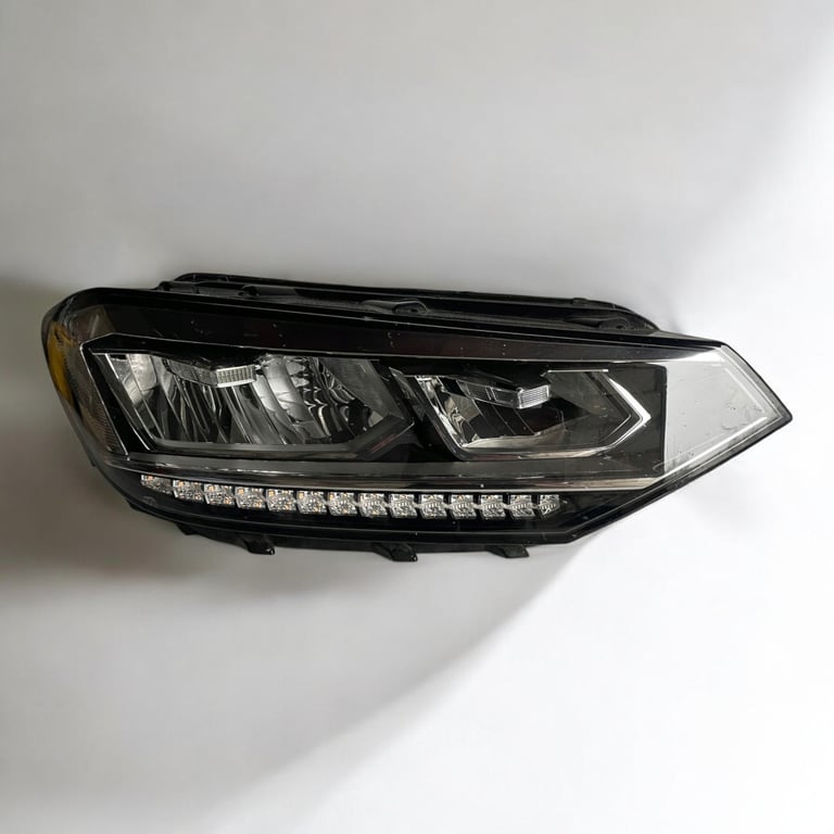 Frontscheinwerfer VW Van III Touran 5TB941036B LED Rechts Scheinwerfer Headlight