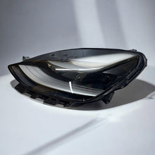 Laden Sie das Bild in den Galerie-Viewer, Frontscheinwerfer Tesla Model 3 1514952-00-D LED Links Scheinwerfer Headlight