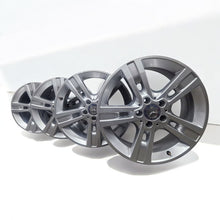 Load image into Gallery viewer, 4x Alufelge 18 Zoll 8.0" 5x112 60ET Glanz Silber A1644015702 Mercedes-Benz FEL1037099677yp