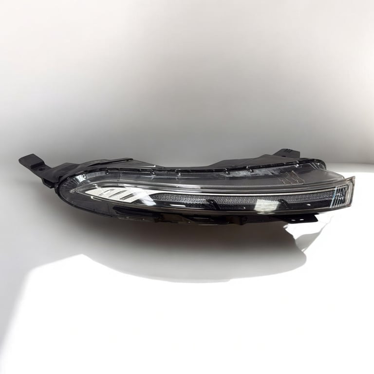 Frontscheinwerfer Hyundai Bayon 92208-Q0500 LED Rechts Scheinwerfer Headlight SCH5121260857ku