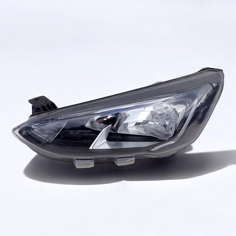 Frontscheinwerfer Ford Focus IV MX7B-13E014-CC LED Ein Stück (Rechts oder Links)